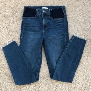 Good American maternity jeans